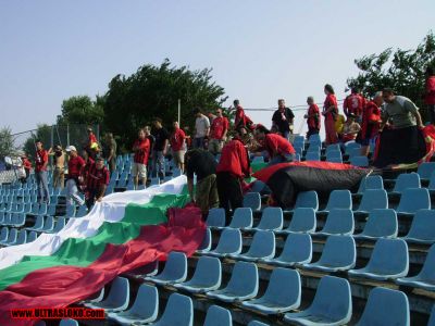 Натиснете за да видите снимката уголемена