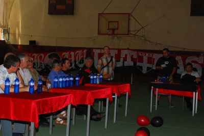 Натиснете за да видите снимката уголемена