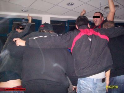 Натиснете за да видите снимката уголемена