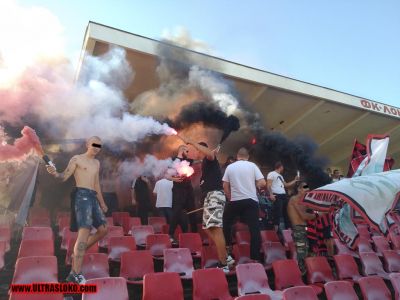 Натиснете за да видите снимката уголемена