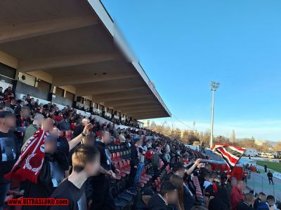 Натиснете за да видите снимката уголемена
