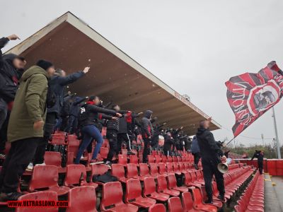 Натиснете за да видите снимката уголемена